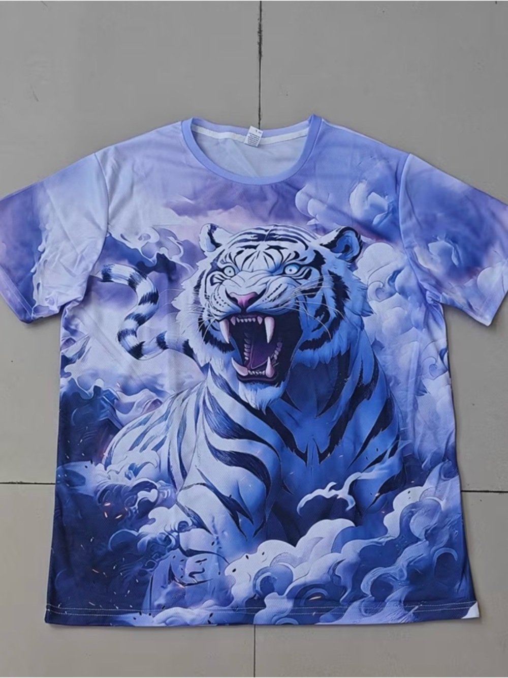 Mens White Tiger Graphic Tee - L